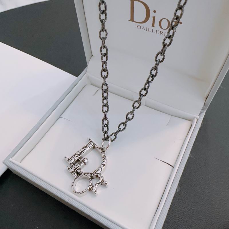 Dior Necklace 04lyr266 (3)